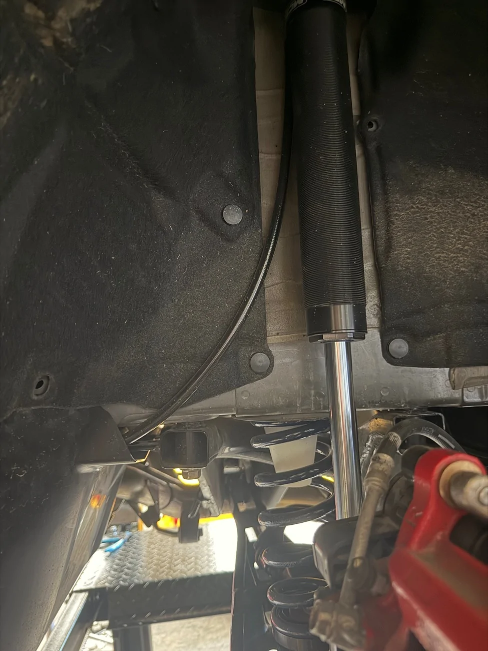 11th Gen Honda Civic Remote reservoir locations FL5 IMG_9611