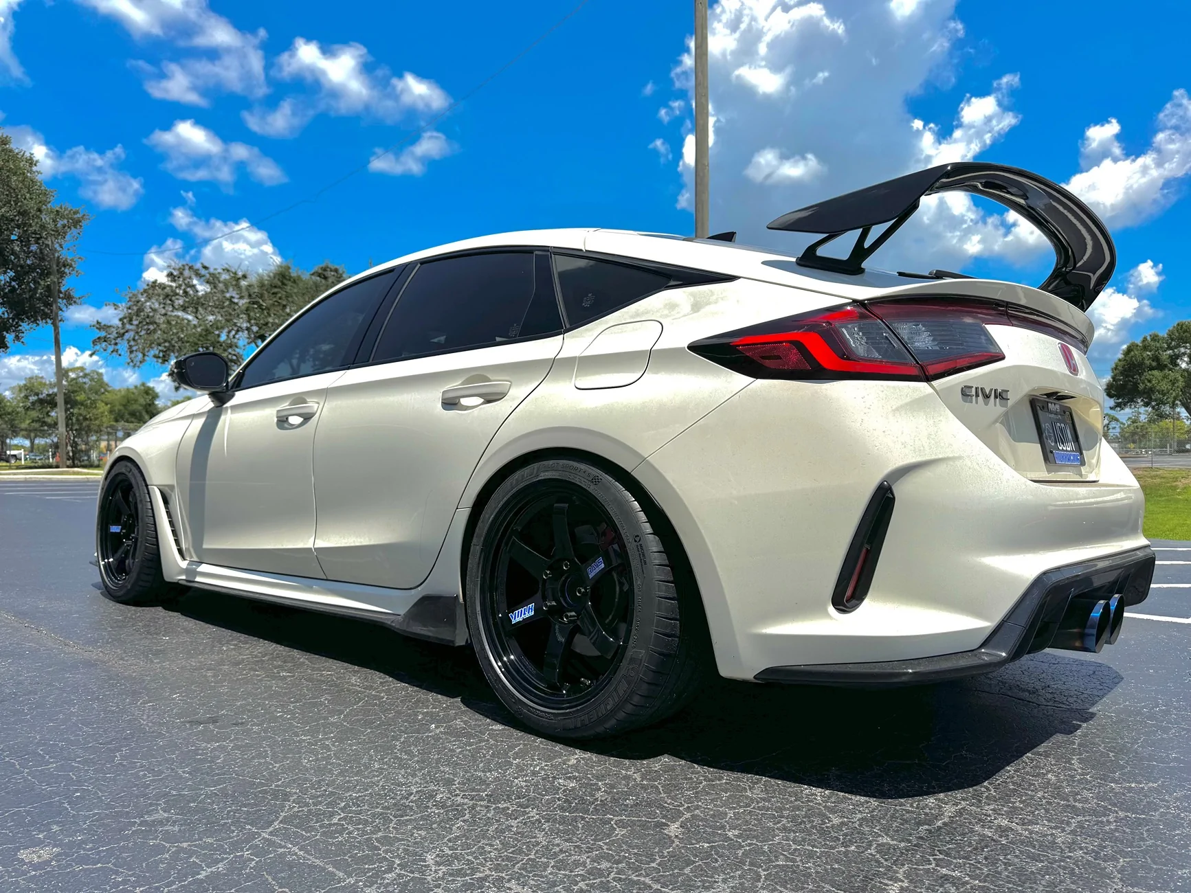 11th Gen Honda Civic Official Wheel Fitment Thread for 11th Gen FL5 Civic Type R IMG_0862