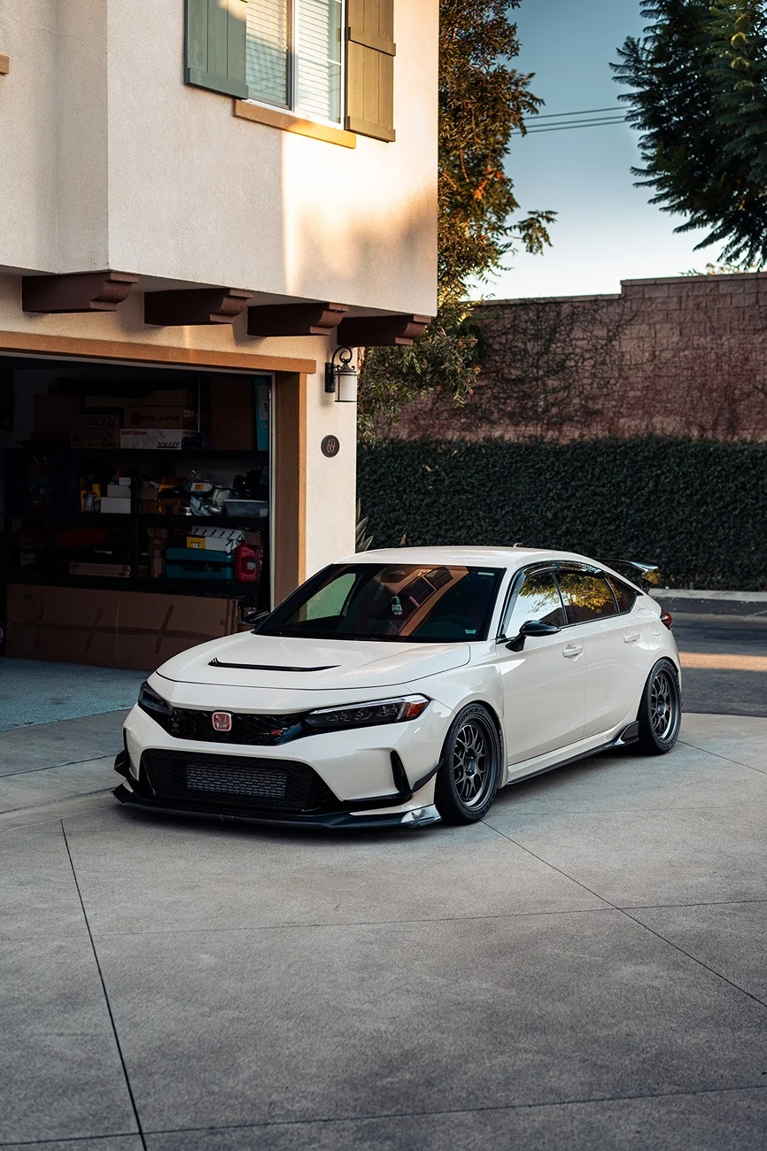 11th Gen Honda Civic Kazuo_WFC 2025 Civic Type R build DSC02493