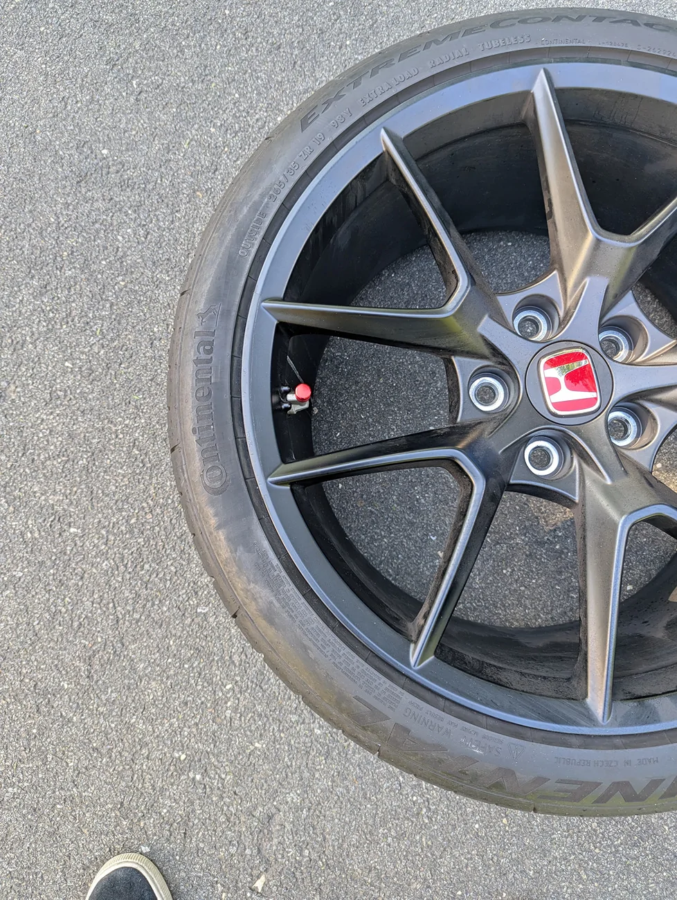 11th Gen Honda Civic My amateur curb rash repair w1