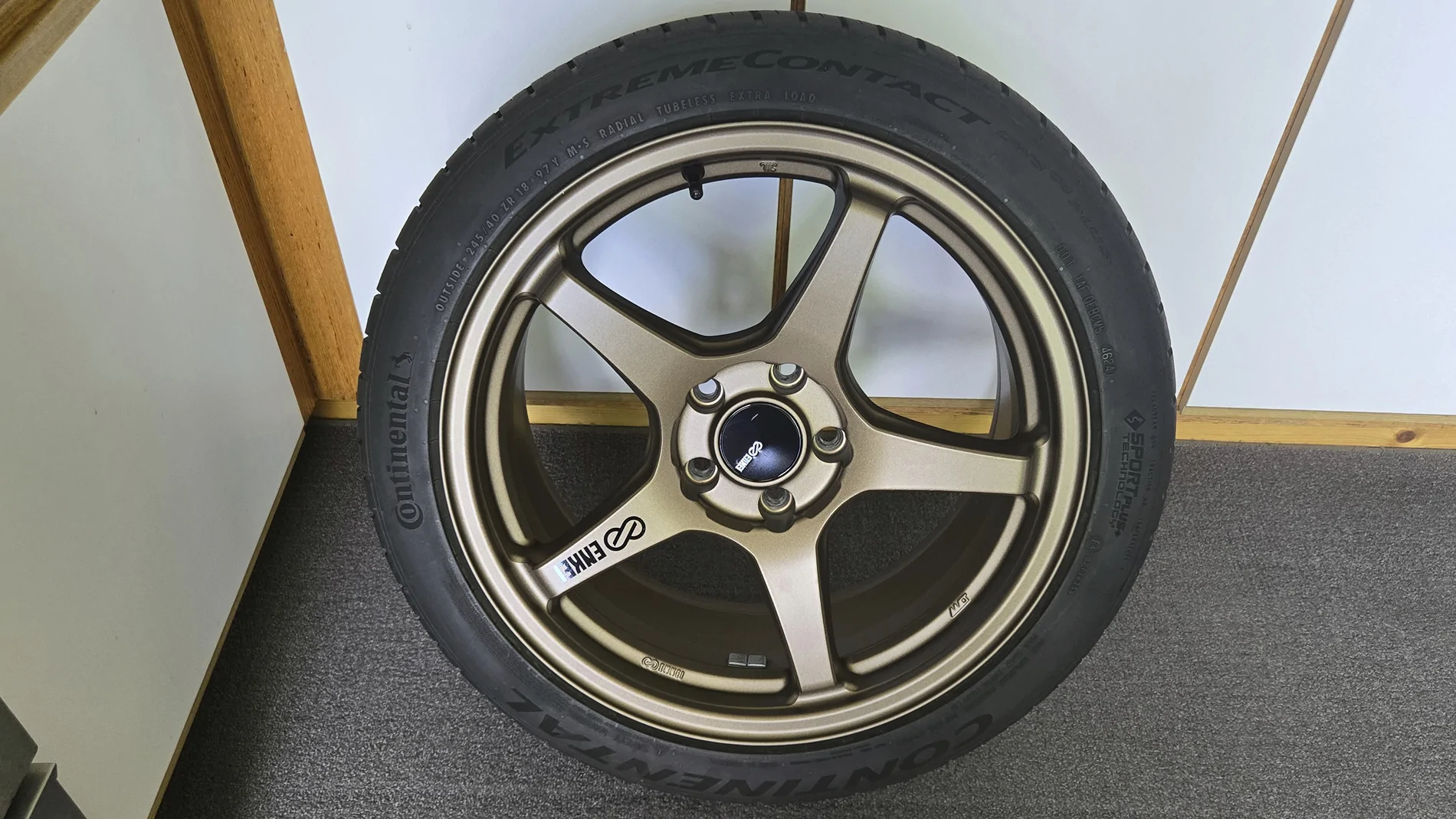 11th Gen Honda Civic Bronze Enkei TS-5 Wheels & DWS06+ Tires (local sale) 20260824_132849