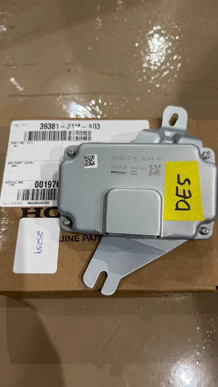 11th Gen Honda Civic ITS dampening module, OEM brake pads, RedLine trans fluids, etc IMG_2635
