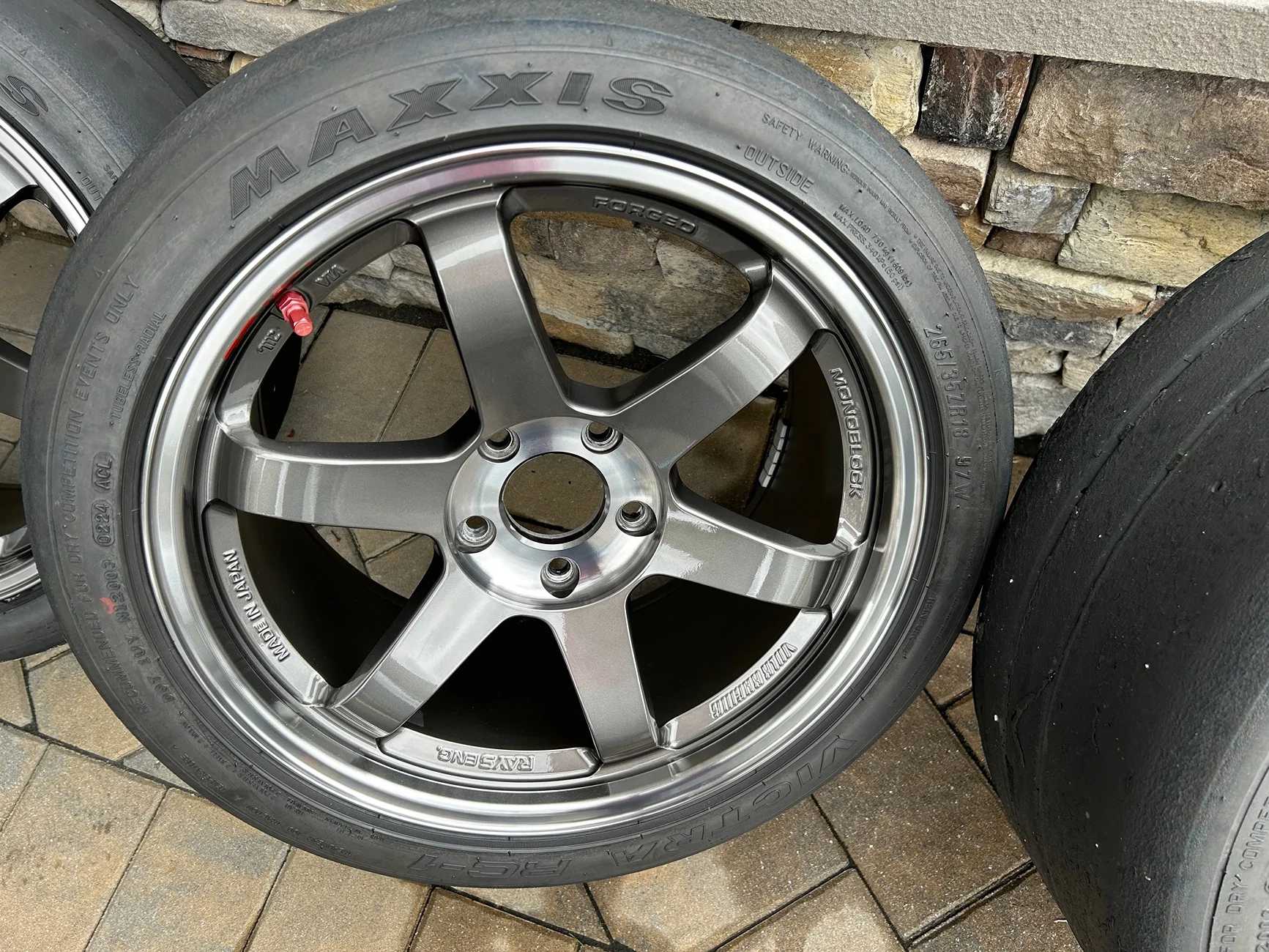 11th Gen Honda Civic Rays Volk TE37 SL 18x9.5 5x120 graphite wheels / Maxxis RC-1 tires / set of Bridgestone tires / lugs locks and centering rings - SOLD IMG_1816