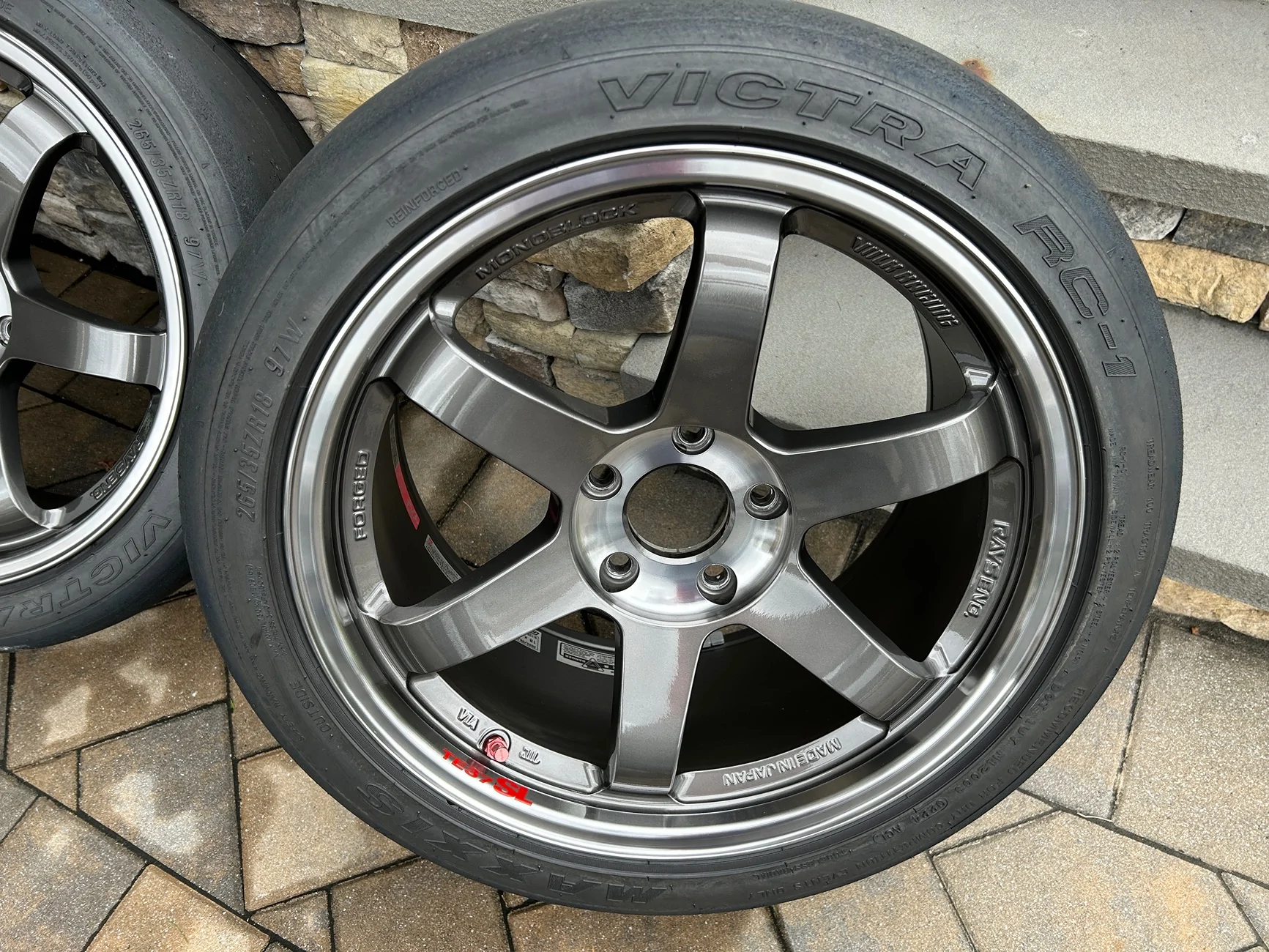 11th Gen Honda Civic Rays Volk TE37 SL 18x9.5 5x120 graphite wheels / Maxxis RC-1 tires / set of Bridgestone tires / lugs locks and centering rings - SOLD IMG_1814