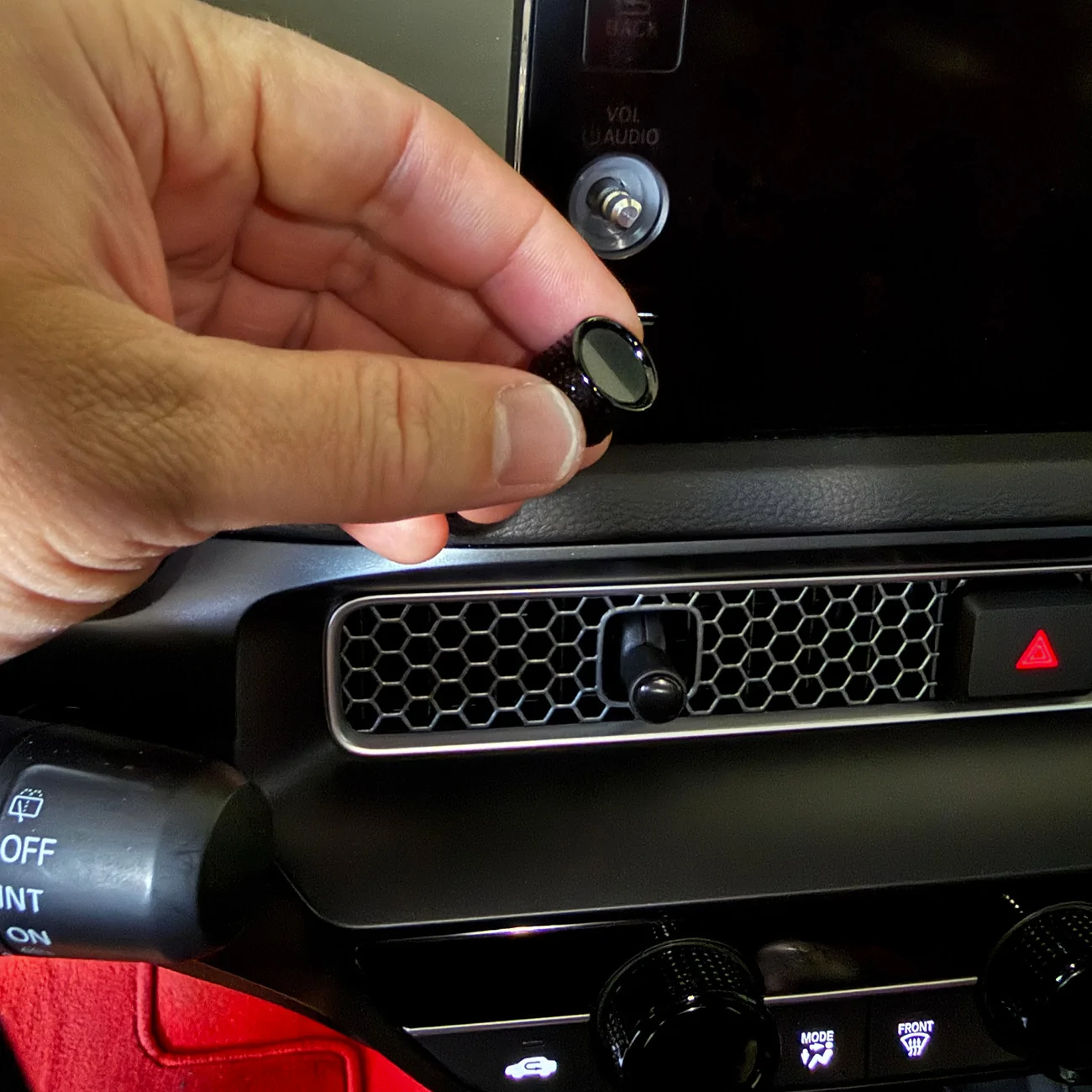 11th Gen Honda Civic STRIX Gloss Black Honda Radio Volume Knob NEW Stock Black_Radio_Knob_04