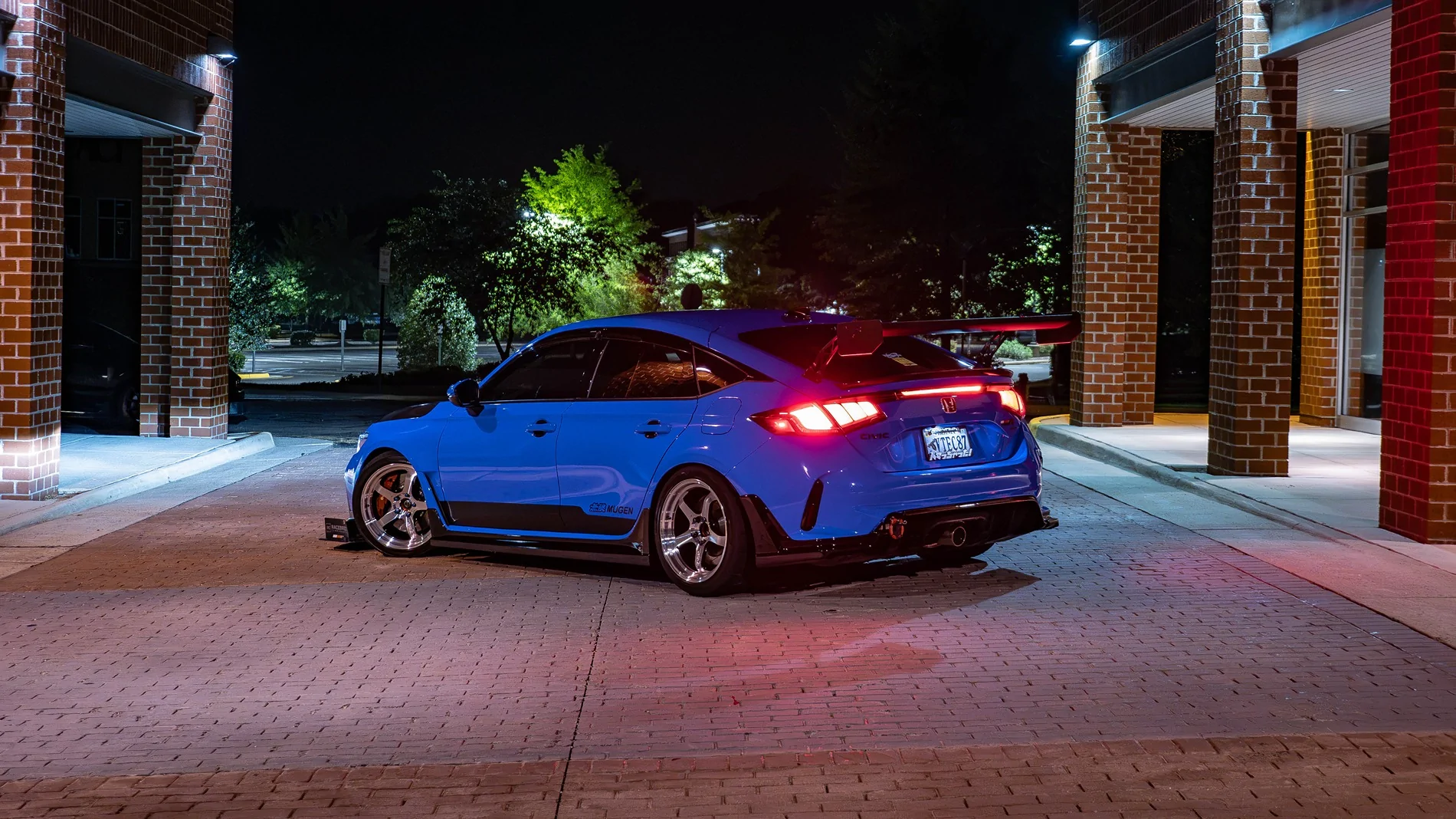 11th Gen Honda Civic Official BOOST BLUE FL5 Type R Photos Thread P1638270
