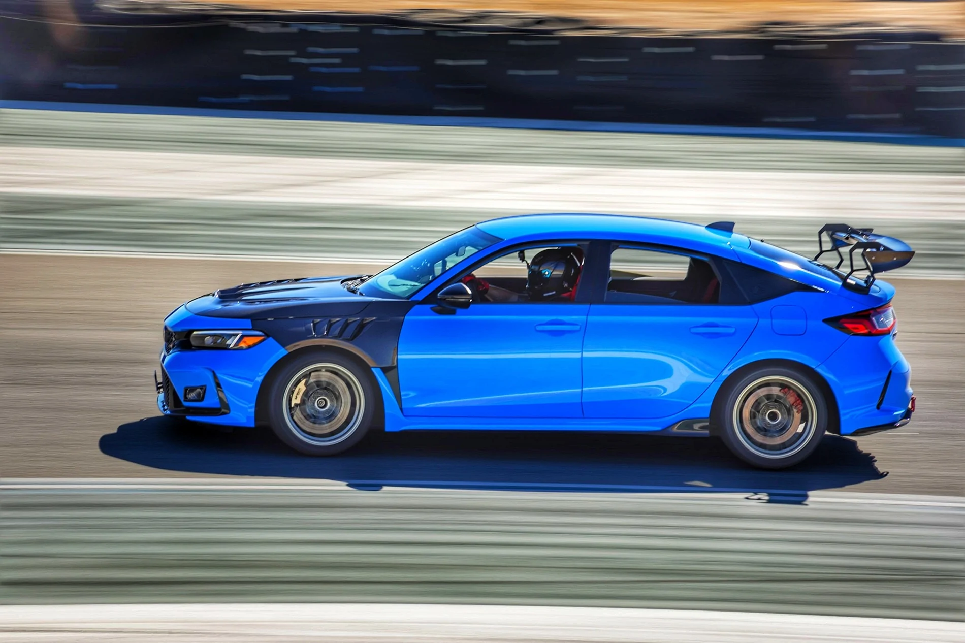 11th Gen Honda Civic Official BOOST BLUE FL5 Type R Photos Thread BLP_1275
