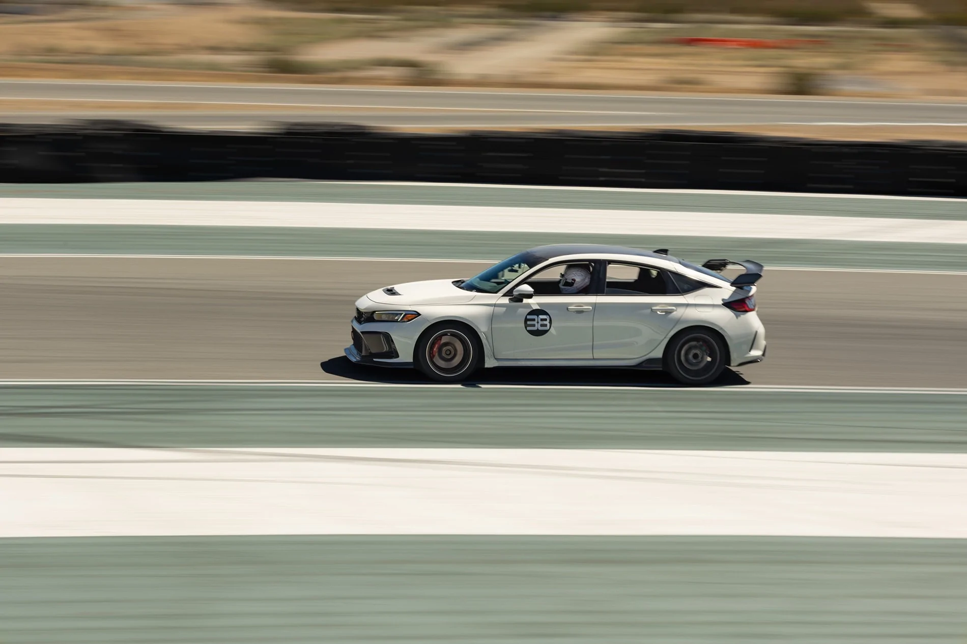 11th Gen Honda Civic Official CHAMPIONSHIP WHITE FL5 Type R Photos Thread BLP_2259