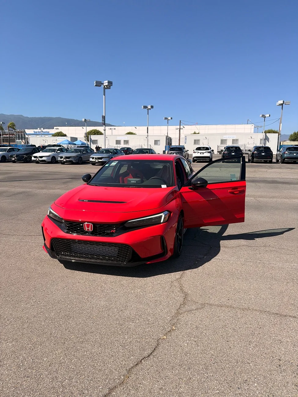 11th Gen Honda Civic R Lucy. 81128891240__B76C4E39-B77F-427D-813E-4710B6843B59