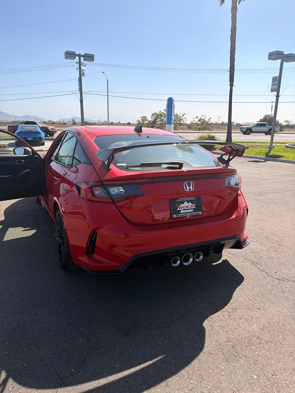 11th Gen Honda Civic R Lucy. 81128893075__5AFFD87E-7936-40BC-81C2-6928E59ABFDF