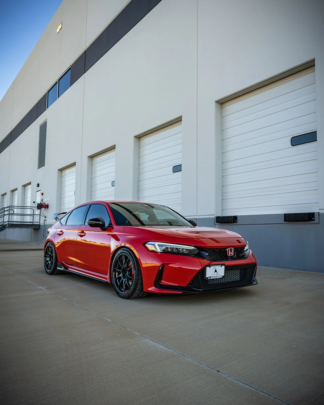 11th Gen Honda Civic Official RALLYE RED FL5 Type R Photos Thread TC105X Custom Black-4