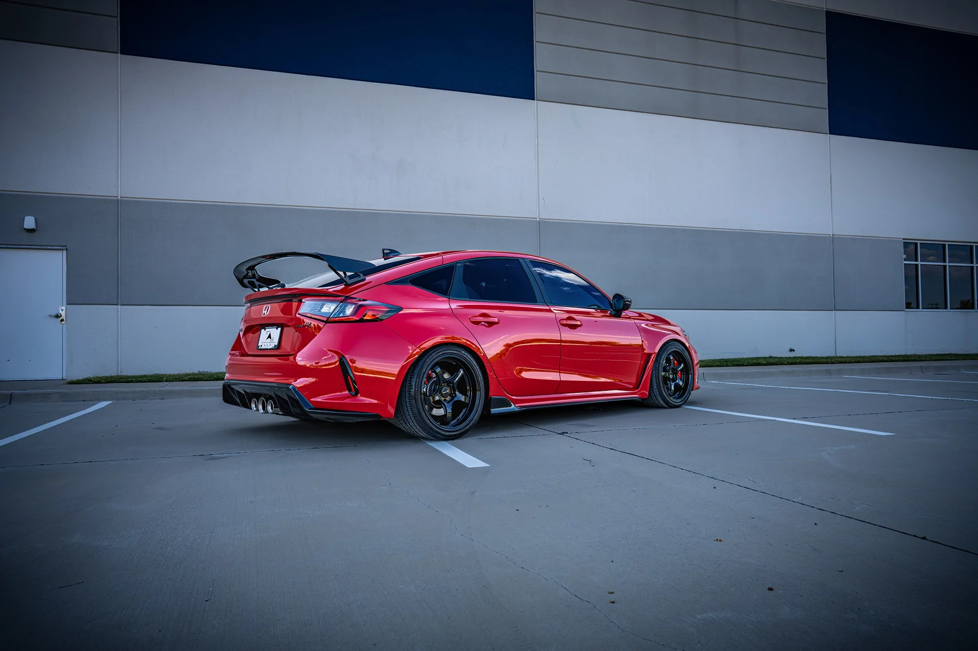 11th Gen Honda Civic Official RALLYE RED FL5 Type R Photos Thread RN05M-12