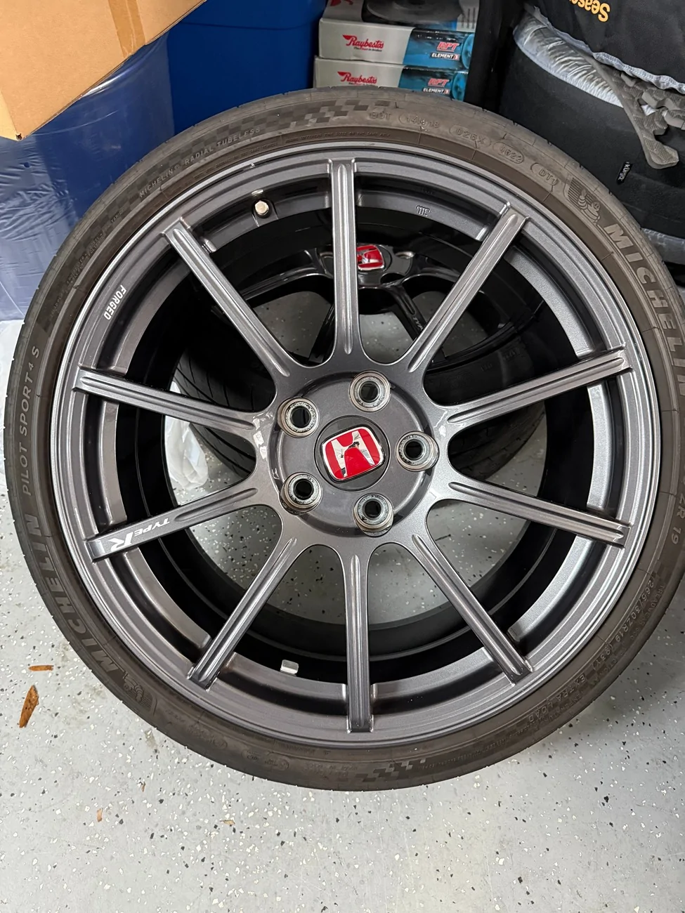 11th Gen Honda Civic FS: OEM FL5 Forged Wheels + Tires wheelfront4