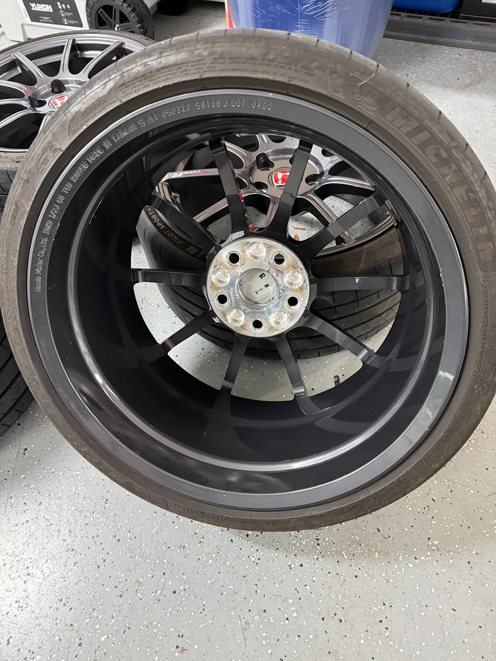 11th Gen Honda Civic FS: OEM FL5 Forged Wheels + Tires wheelback4