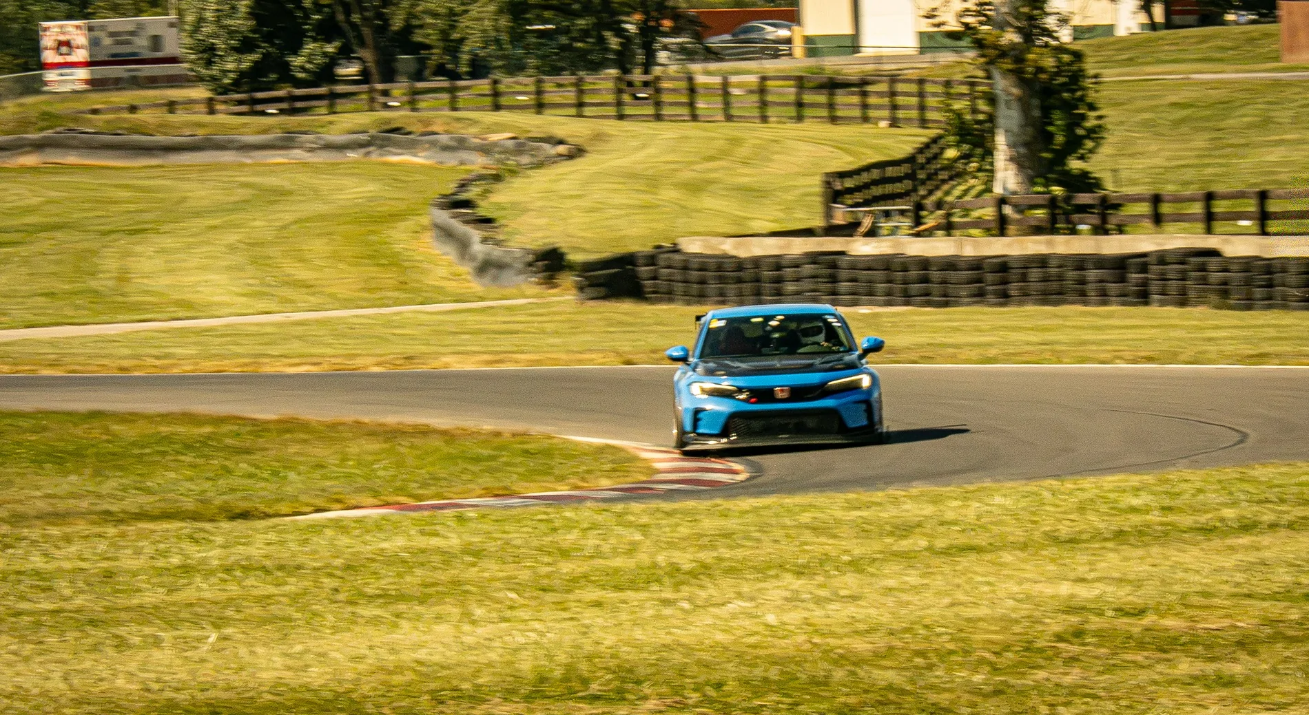 11th Gen Honda Civic Official BOOST BLUE FL5 Type R Photos Thread P1685500