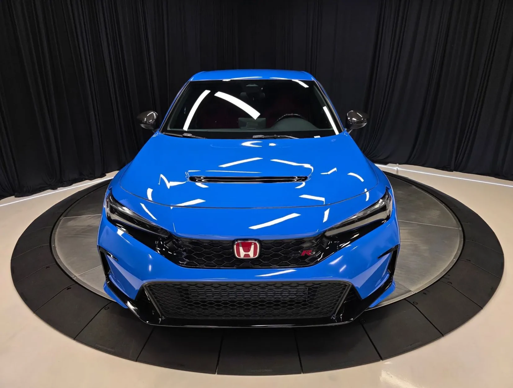 11th Gen Honda Civic New Type R (FL5) Owner! 1