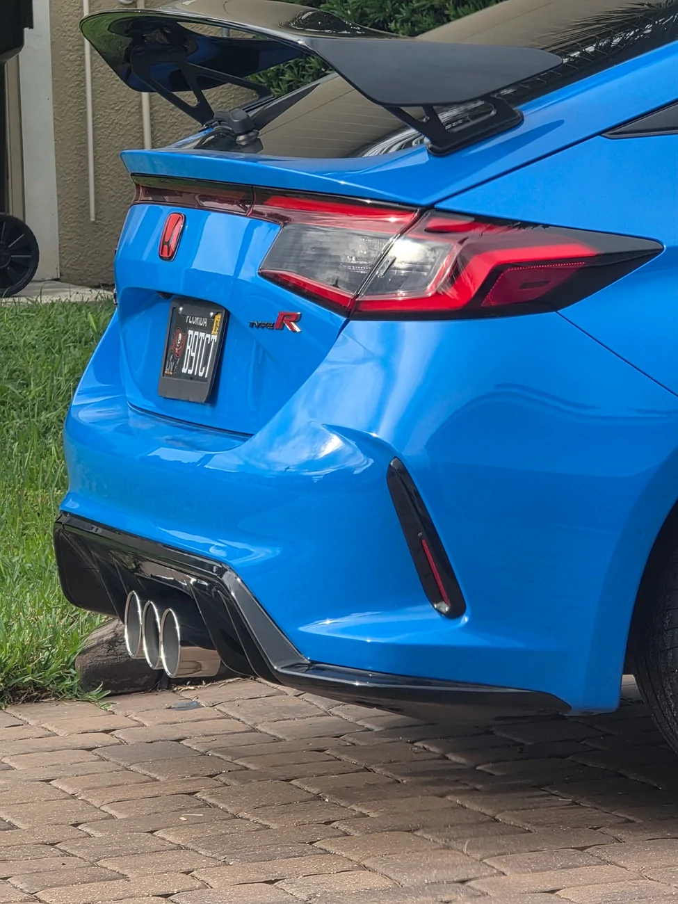 11th Gen Honda Civic Official BOOST BLUE FL5 Type R Photos Thread 1000060147