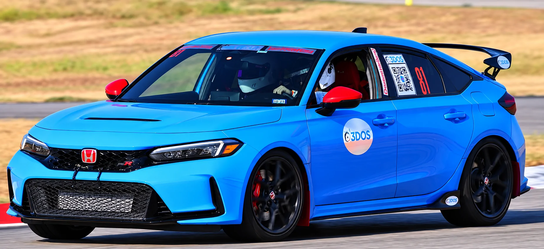 11th Gen Honda Civic Any issues with 275/35 R19 Tires? Blue Honda Civic Type R Racing on Track