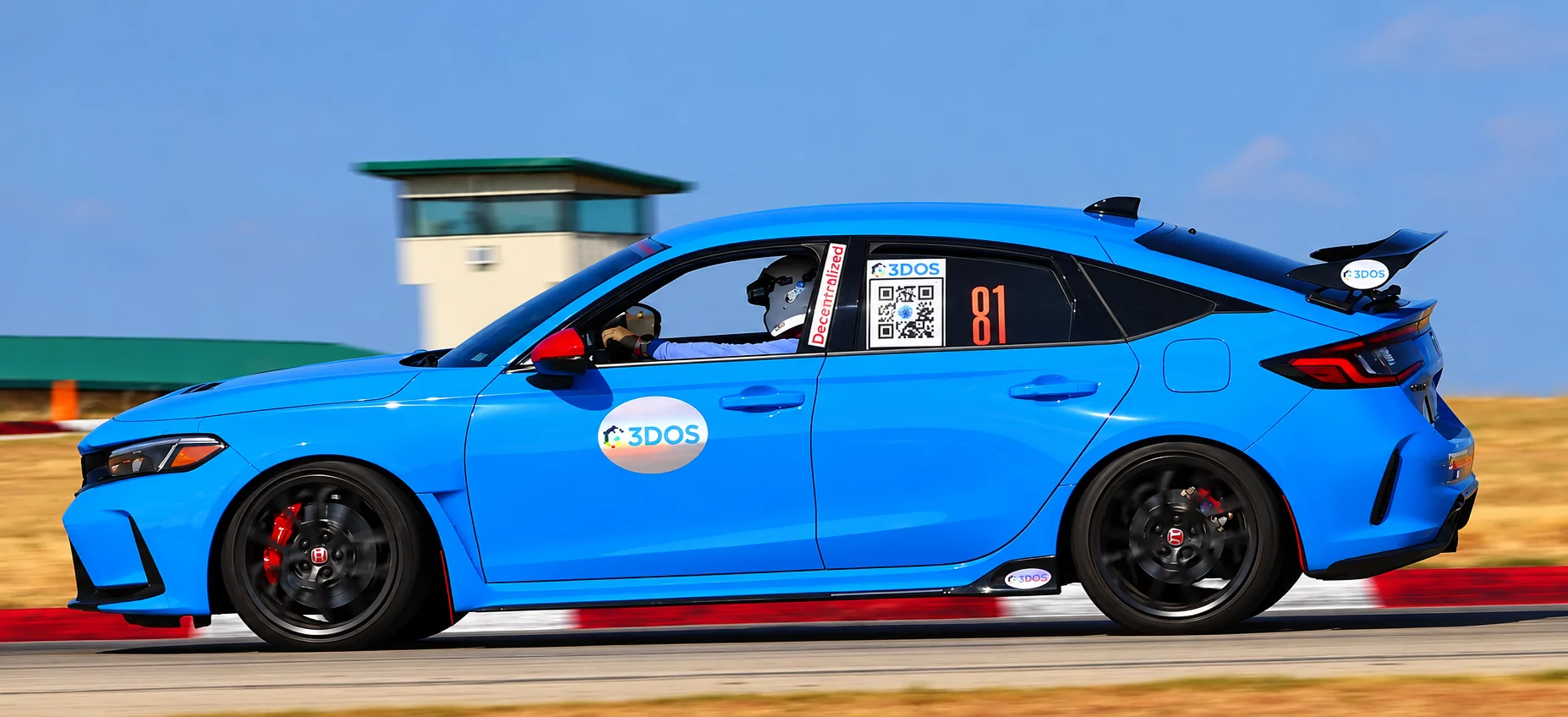 11th Gen Honda Civic Any issues with 275/35 R19 Tires? Blue Race Hatchback Blazing Past Curbs