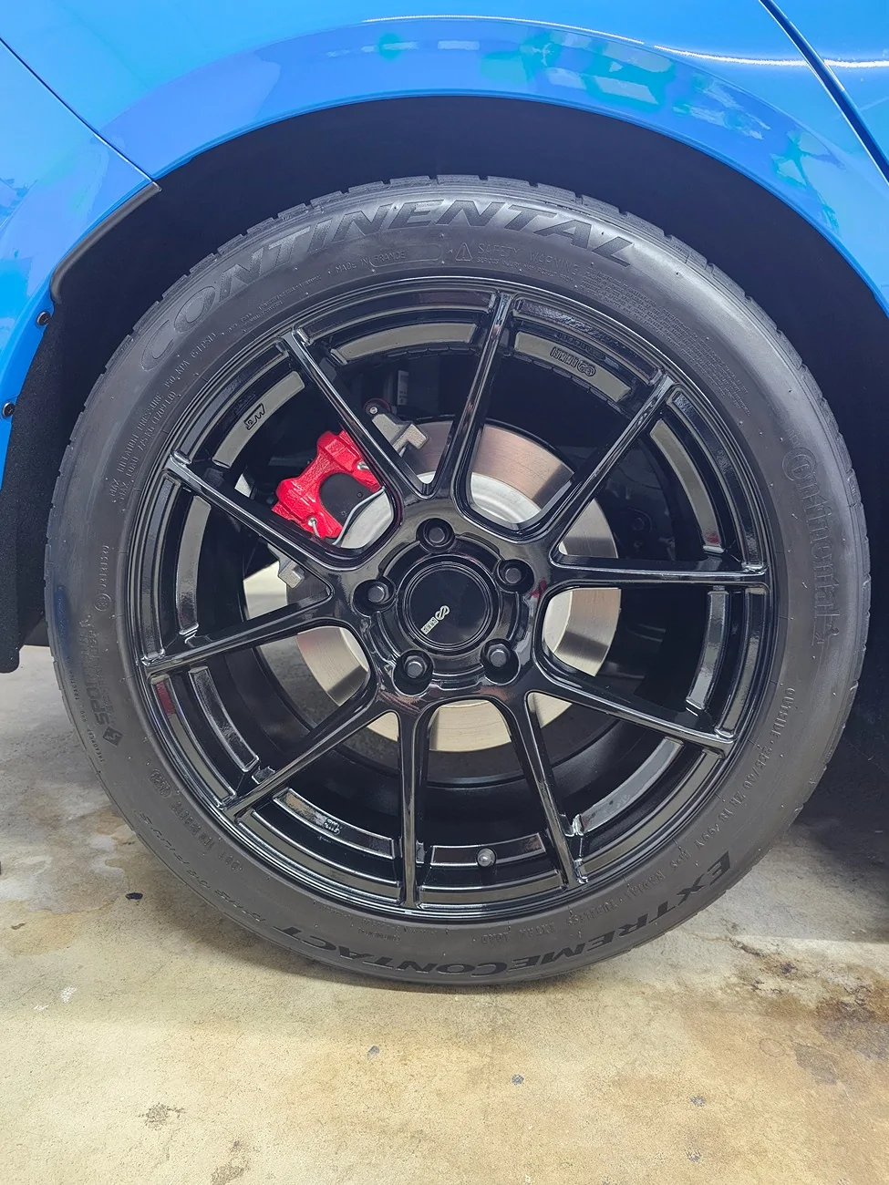 11th Gen Honda Civic 18x8.5 Enkei TS-V + 255/40 DWS06+ 20261011_173558