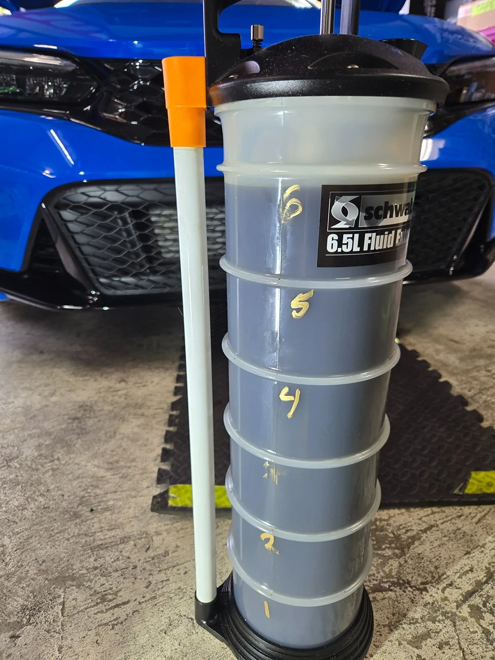 11th Gen Honda Civic First oil change using a Fluid Extractor 20261014_103855