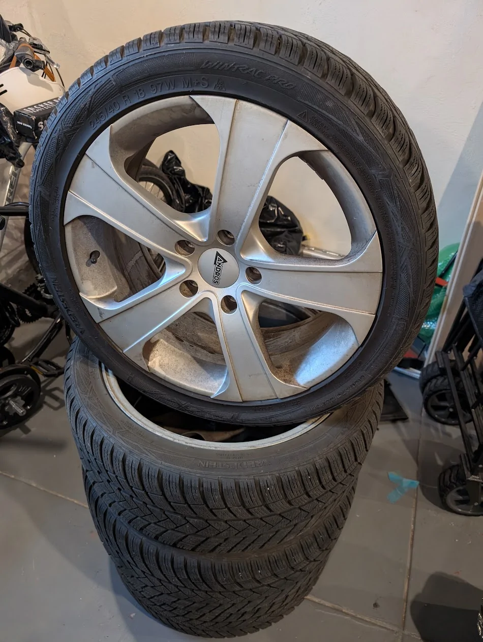 11th Gen Honda Civic (SOLD) Winter wheels and tires set - $100 OBO (pickup) - Philadelphia Tire 4 Front