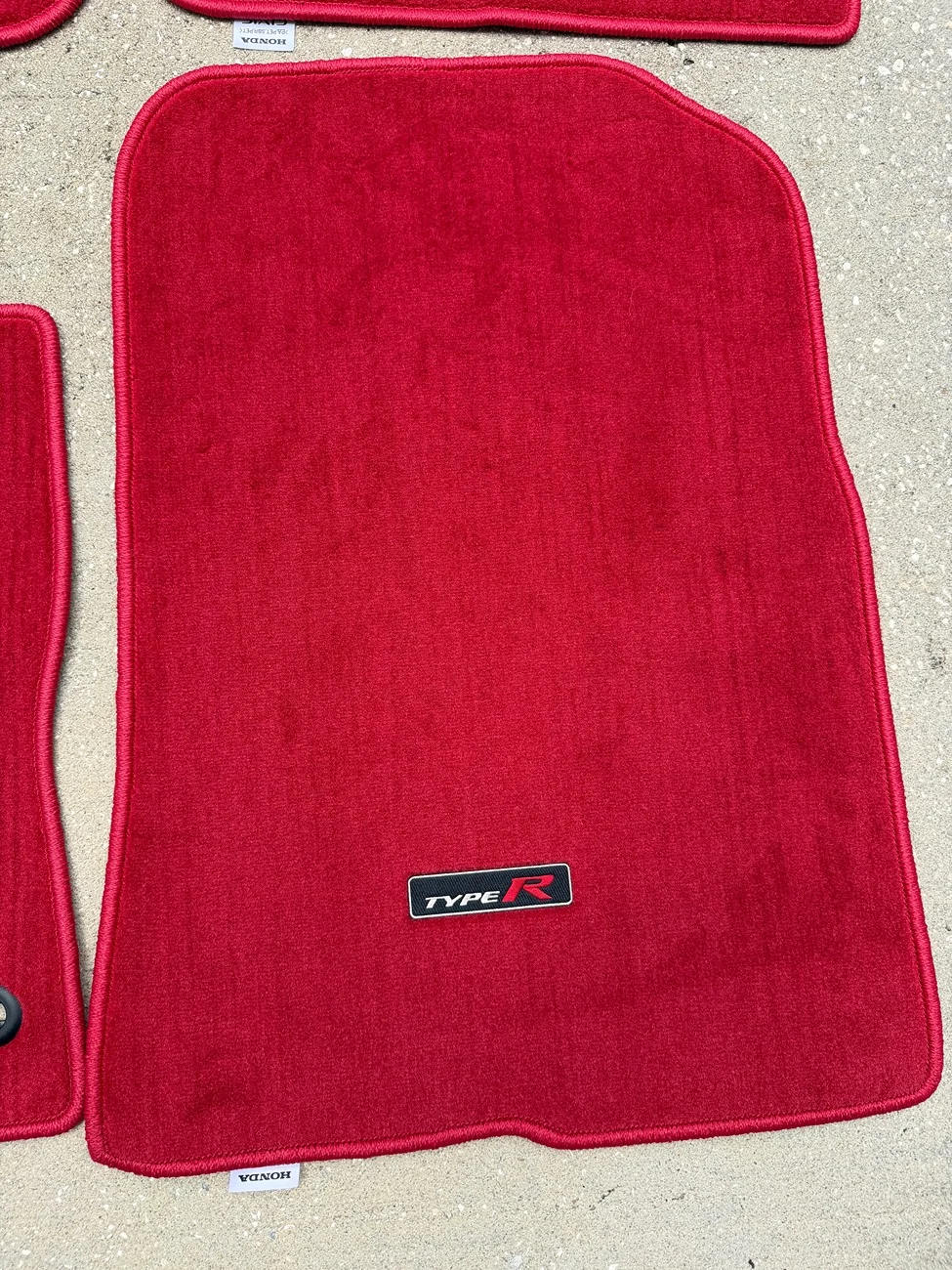 11th Gen Honda Civic For Sale: Red FL5 Like new Floor mat set IMG_5897