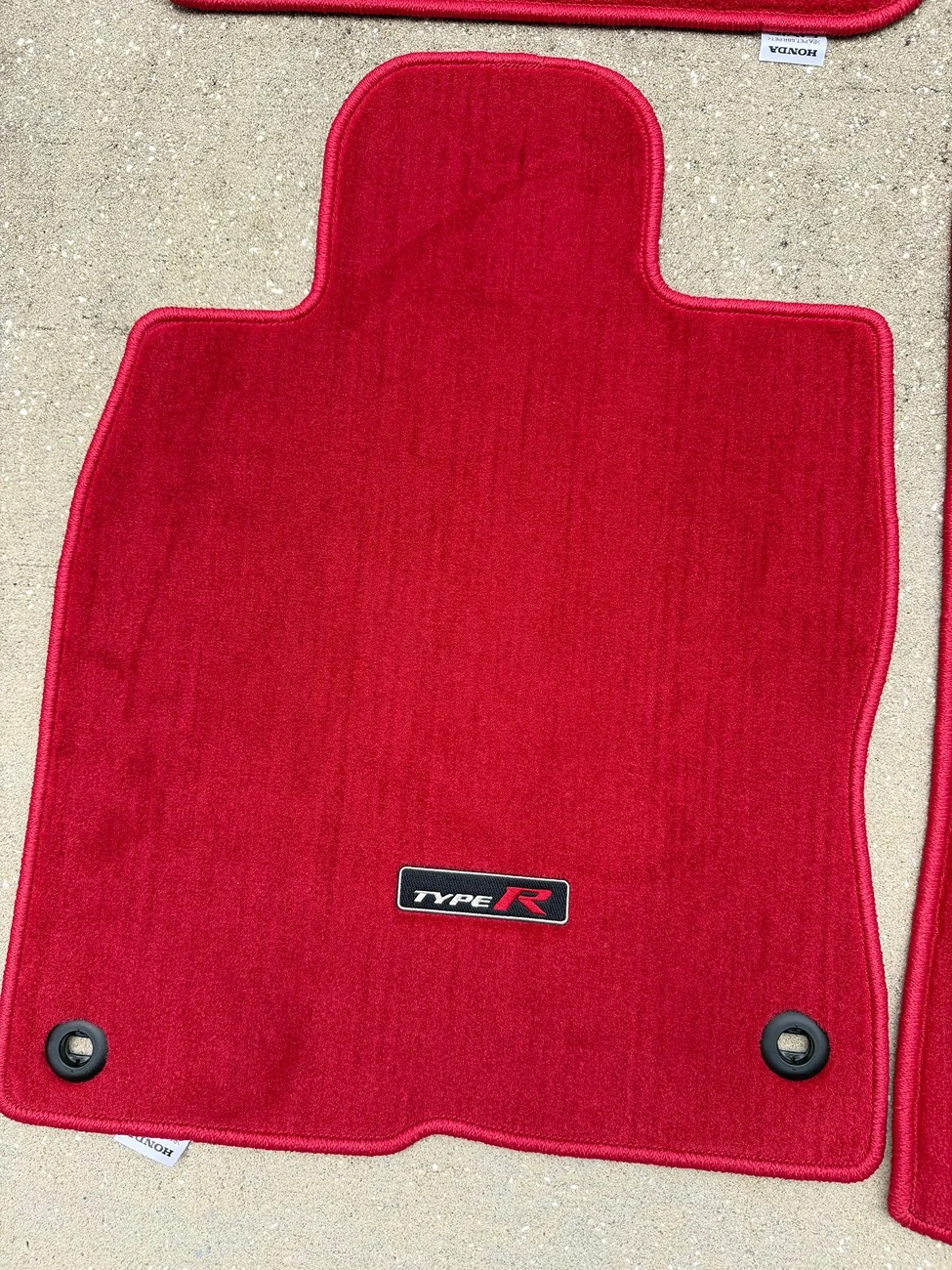 11th Gen Honda Civic For Sale: Red FL5 Like new Floor mat set IMG_5896