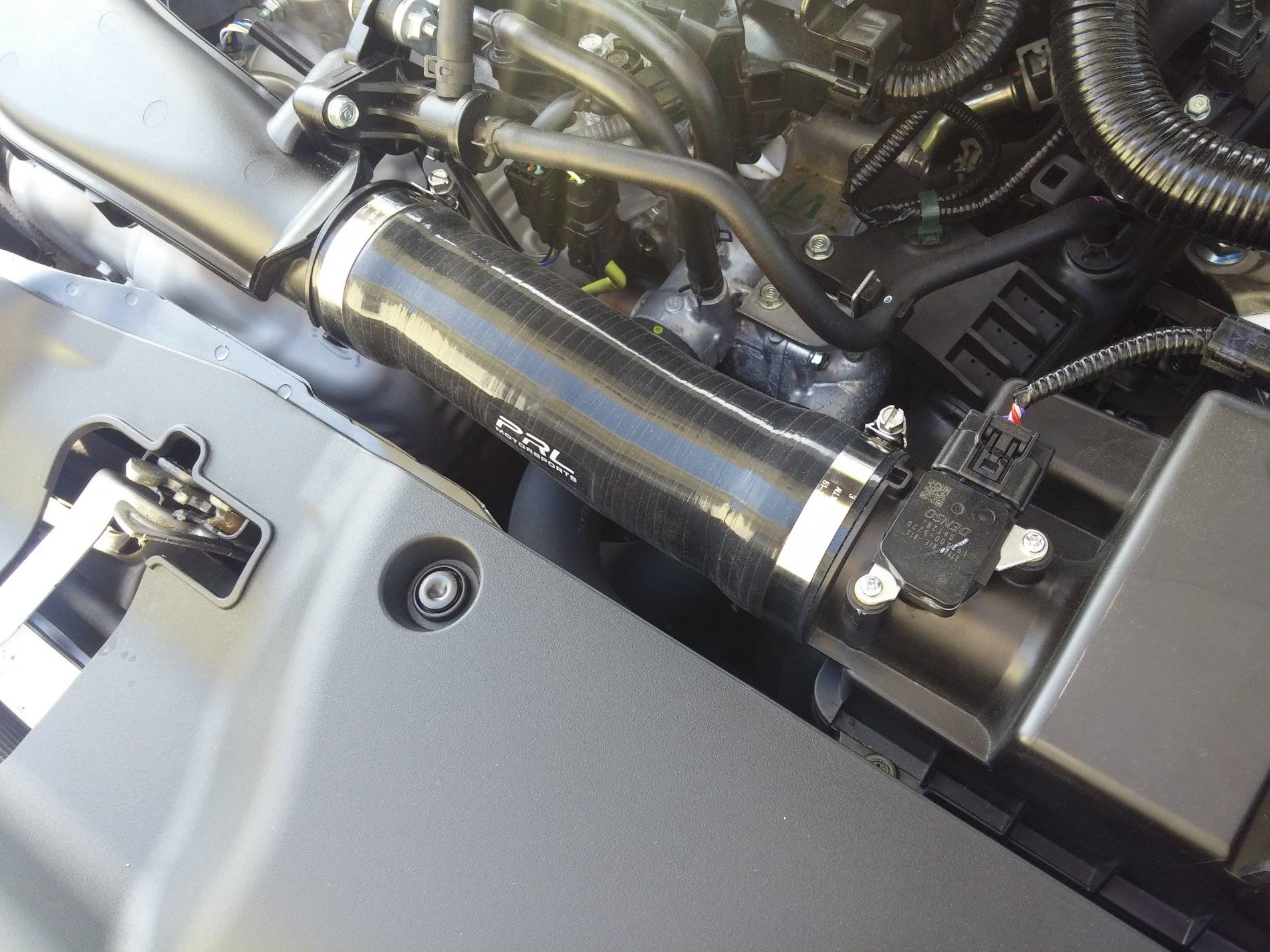 11th Gen Honda Civic PRL Motorsports Stock Replacement Air Filter and Silicone Intake Hose 20170611_164035