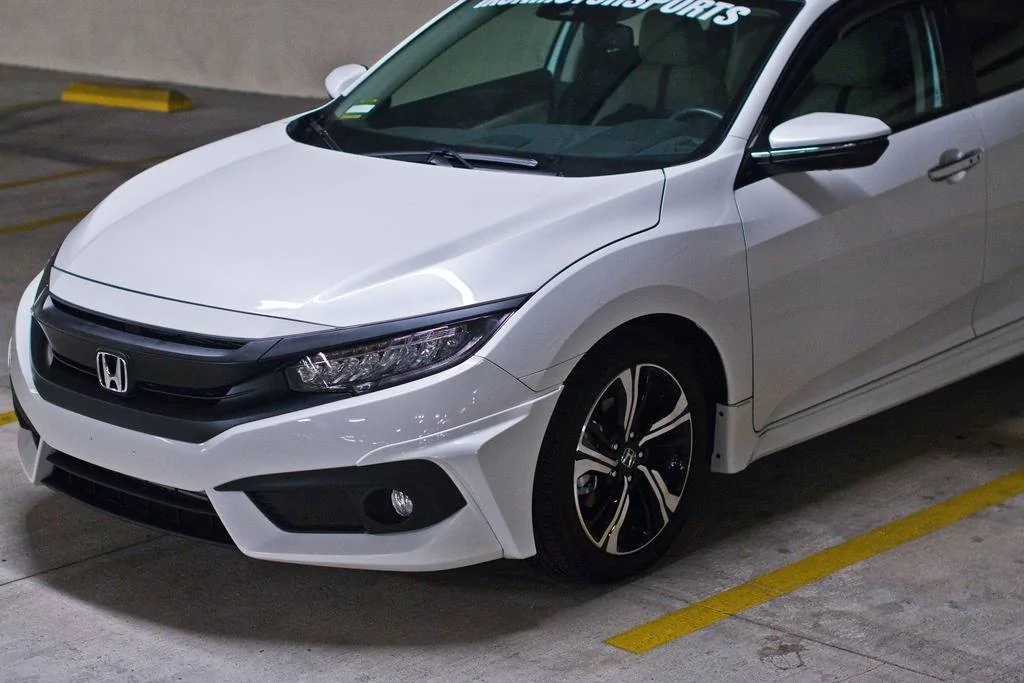 11th Gen Honda Civic 16-17 Civic 10th Gen Sedan - Front, Rear Lip, and side skirts. BODYKIT IMG_4388