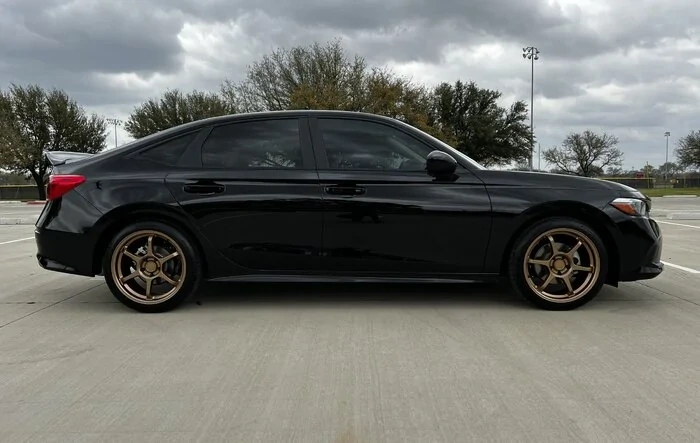 2022 Crystal Black Pearl Civic EX mods so far