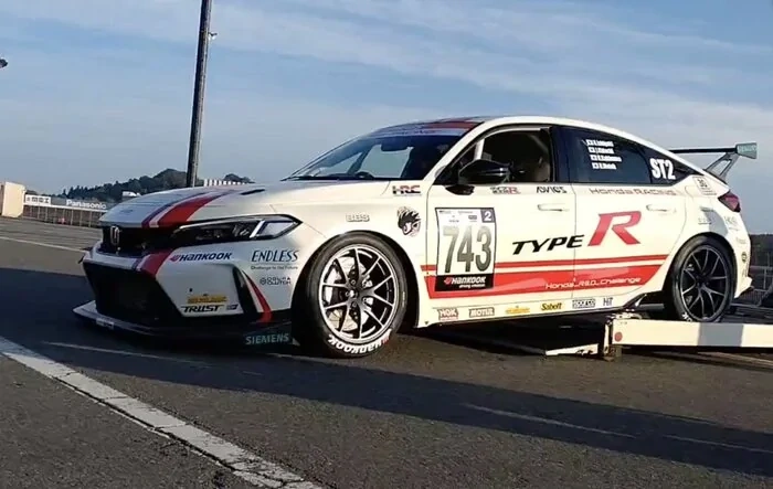FL5 Type R makes pro racing debut at final round of Super Taikyu Series
