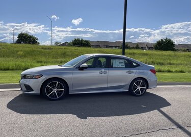 11th Gen Honda Civic 2022 Civics are arriving at dealers (pics) 30A1F5C4-7478-4A9C-BA43-6506FAAF12E8