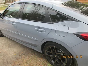 11th Gen Honda Civic Pre Pickup pics from my dealer, 22' Sport Touring hatchback, manual sonic gray IMG_0093